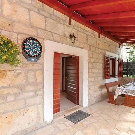 Holiday home New! Authentic Stone House In National Park Krka *