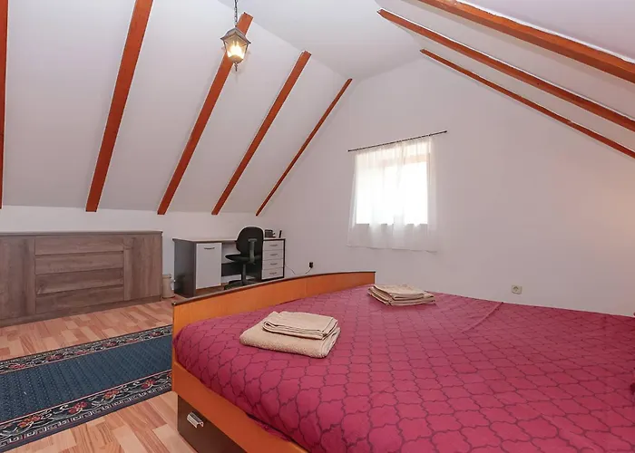 Vakantiehuis New! Authentic Stone House In National Park Krka *