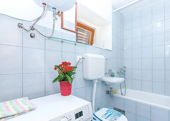 New! Authentic Stone House In National Park Krka Vakantiehuis