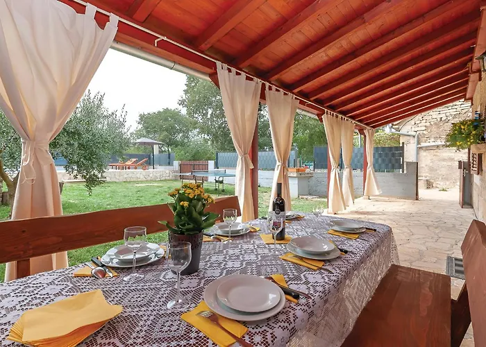 New! Authentic Stone House In National Park Krka Vakantiehuis Puljane