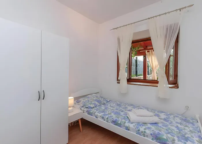 New! Authentic Stone House In National Park Krka